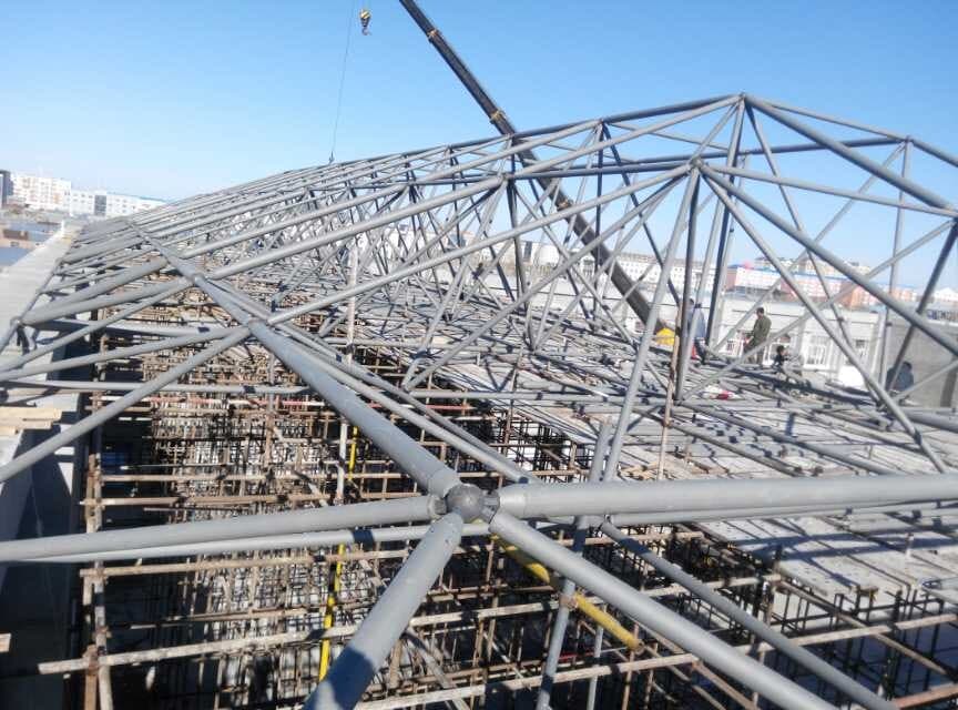 延边商贸城屋顶网架工程